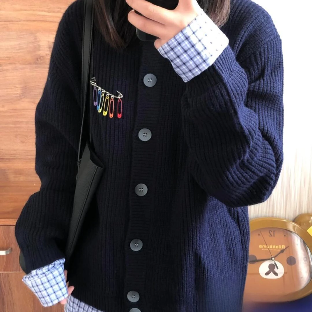 春秋假两件毛衣开衫外套女学院风撞色拼接初高中复古别针针织衫潮