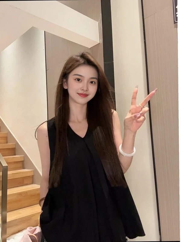 现货+ 现发 简约通勤法式160g休闲风背心吊带宽松设计感韩版无袖