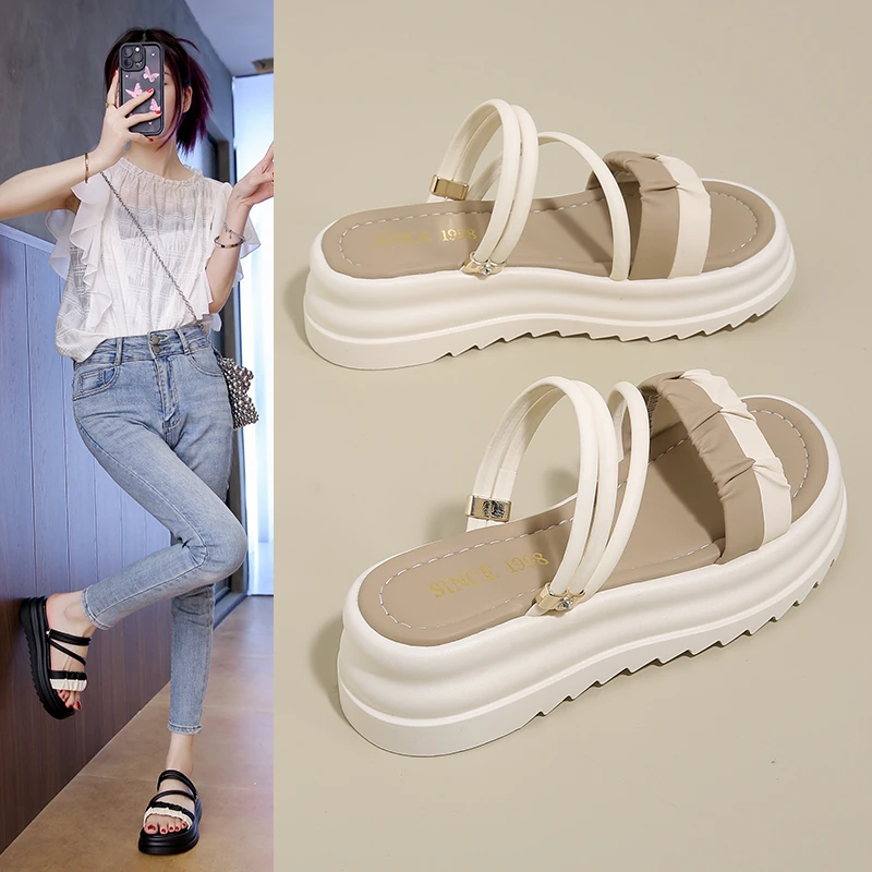 凉鞋时尚百搭夏季外穿厚底网红休闲凉鞋时尚百搭夏季外穿厚底网红