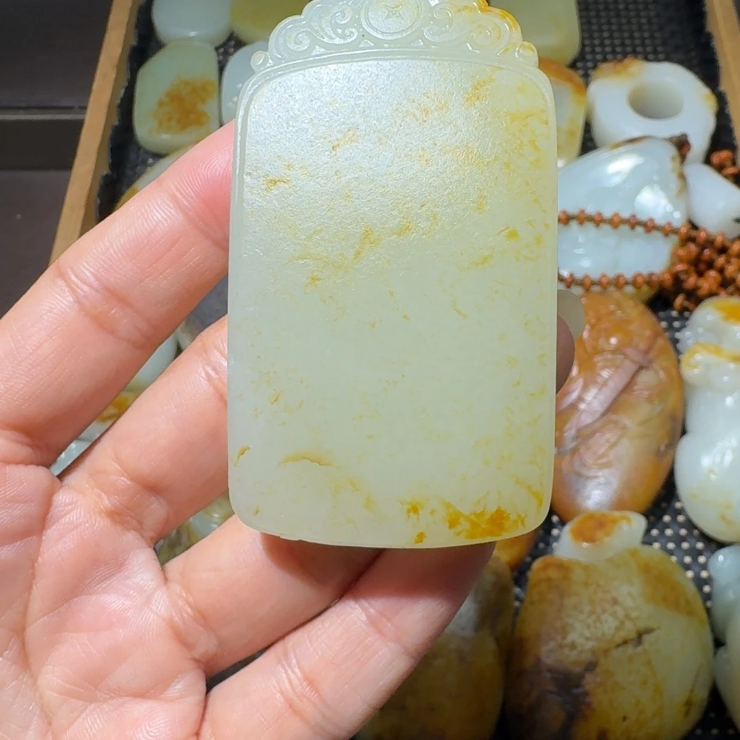 和田玉未镶嵌吊坠(不含链)