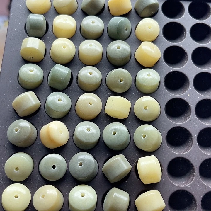 白玉菩提吊坠微瑕12青柠经纶20卡灯牌宠30