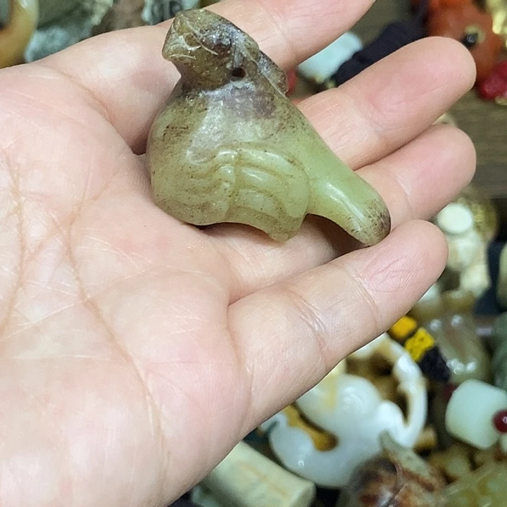 未镶嵌和田玉（糖玉）车挂