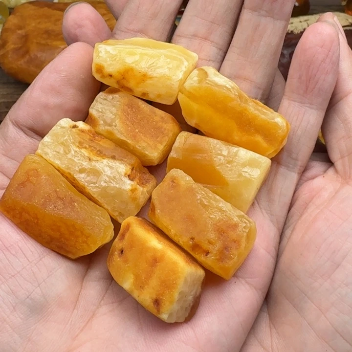 安***宁定制琥珀未镶嵌未镶嵌定制琥珀