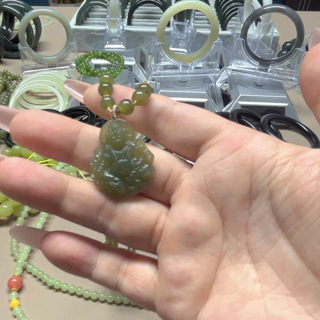 未镶嵌手链和田玉（糖玉）