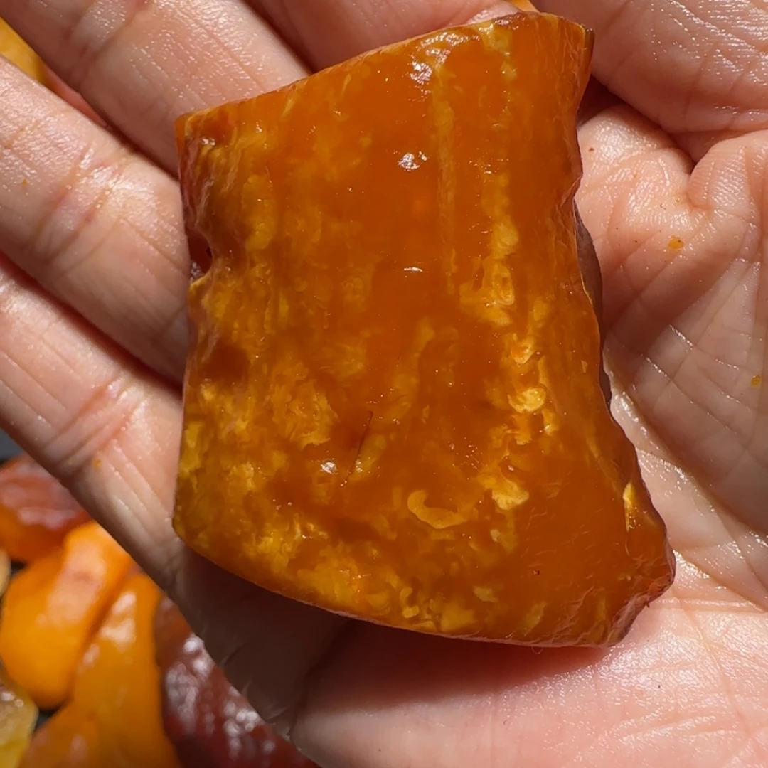 定制琥珀未镶嵌专属定制