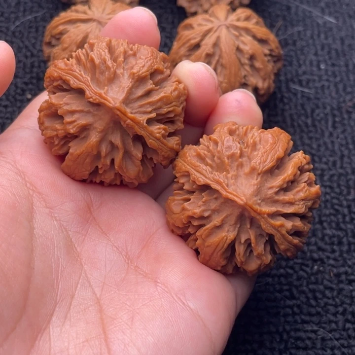 吊坠文玩核桃文玩核桃5