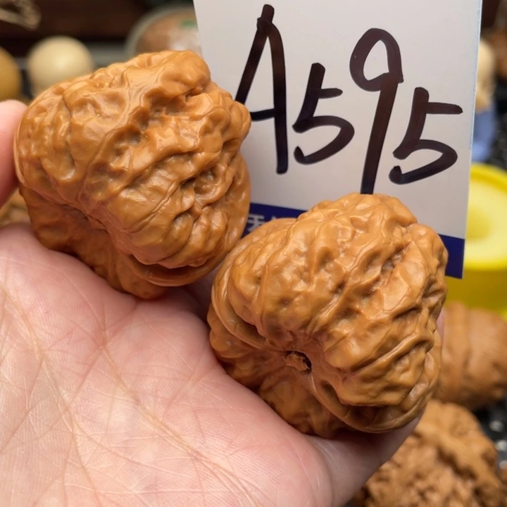 桃核把件蛤蟆头40