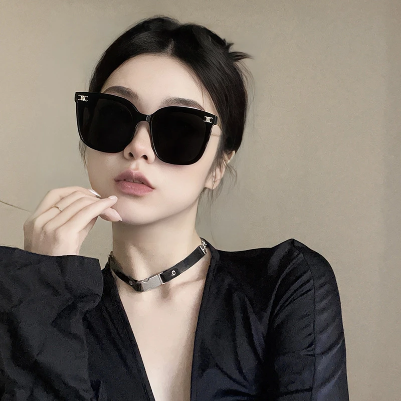 网红小红书同款太阳眼镜框墨镜女高级感显脸小大框防紫外线防晒