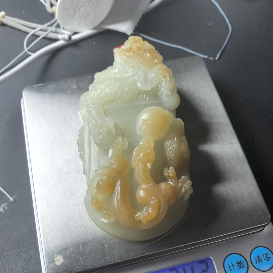 且末料双龙戏珠大手把