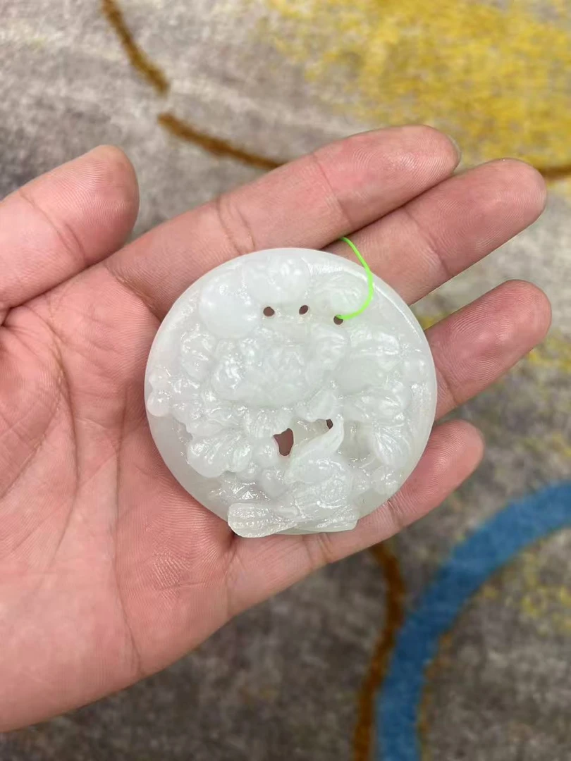 (龙哥专属）精品和田玉花吊坠0923011JY（多样性发货拍一发一）