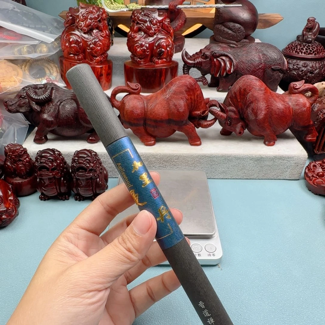 小叶紫檀把件L**N加里曼丹线香