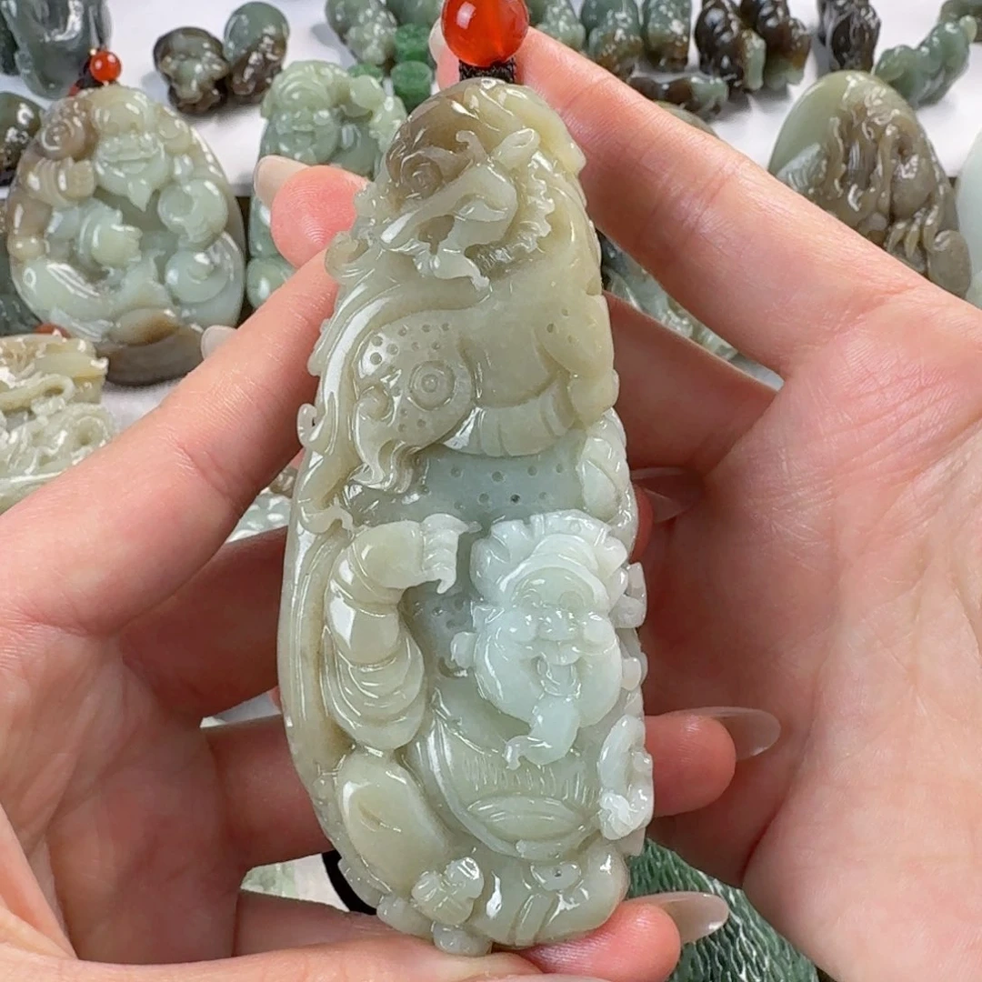 未镶嵌和田玉把件