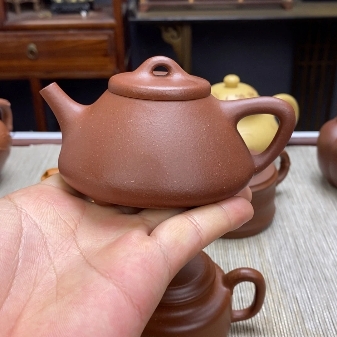底槽青茶壶容量160毫升左右