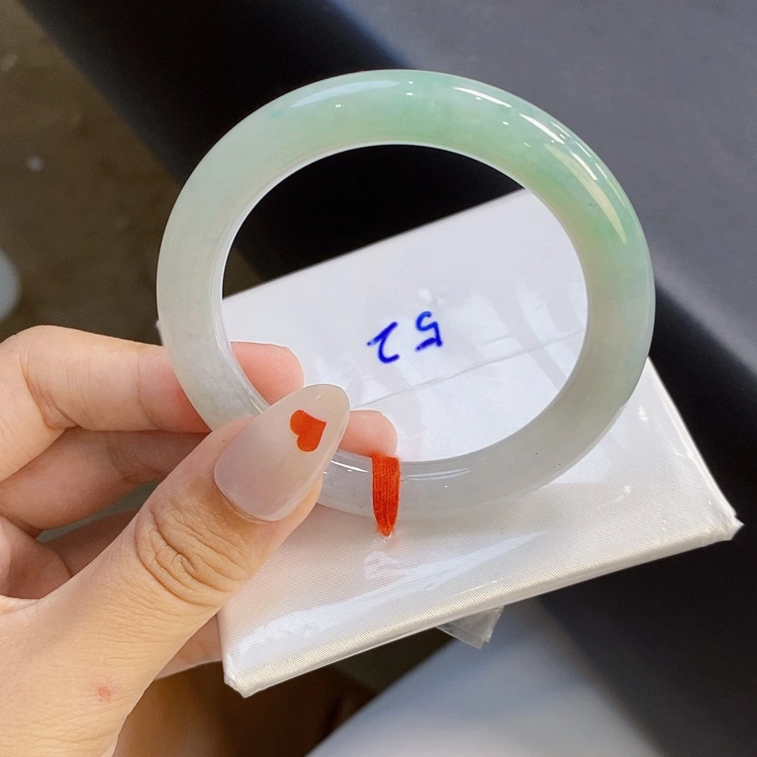 翡翠手镯未镶嵌3号