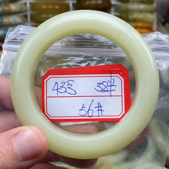 未镶嵌蛇纹石玉手绳