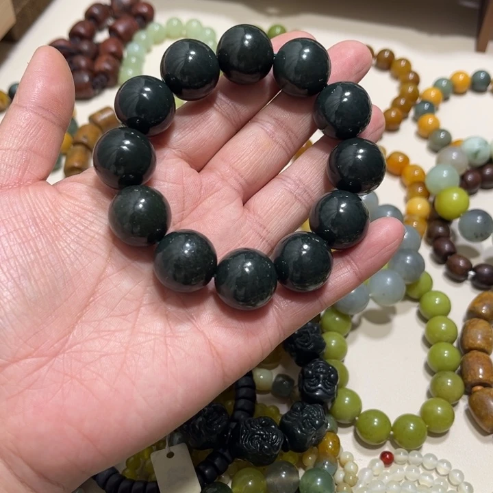 和田玉未镶嵌手链卡20