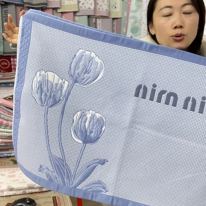 棉特价促销蓝色郁金香