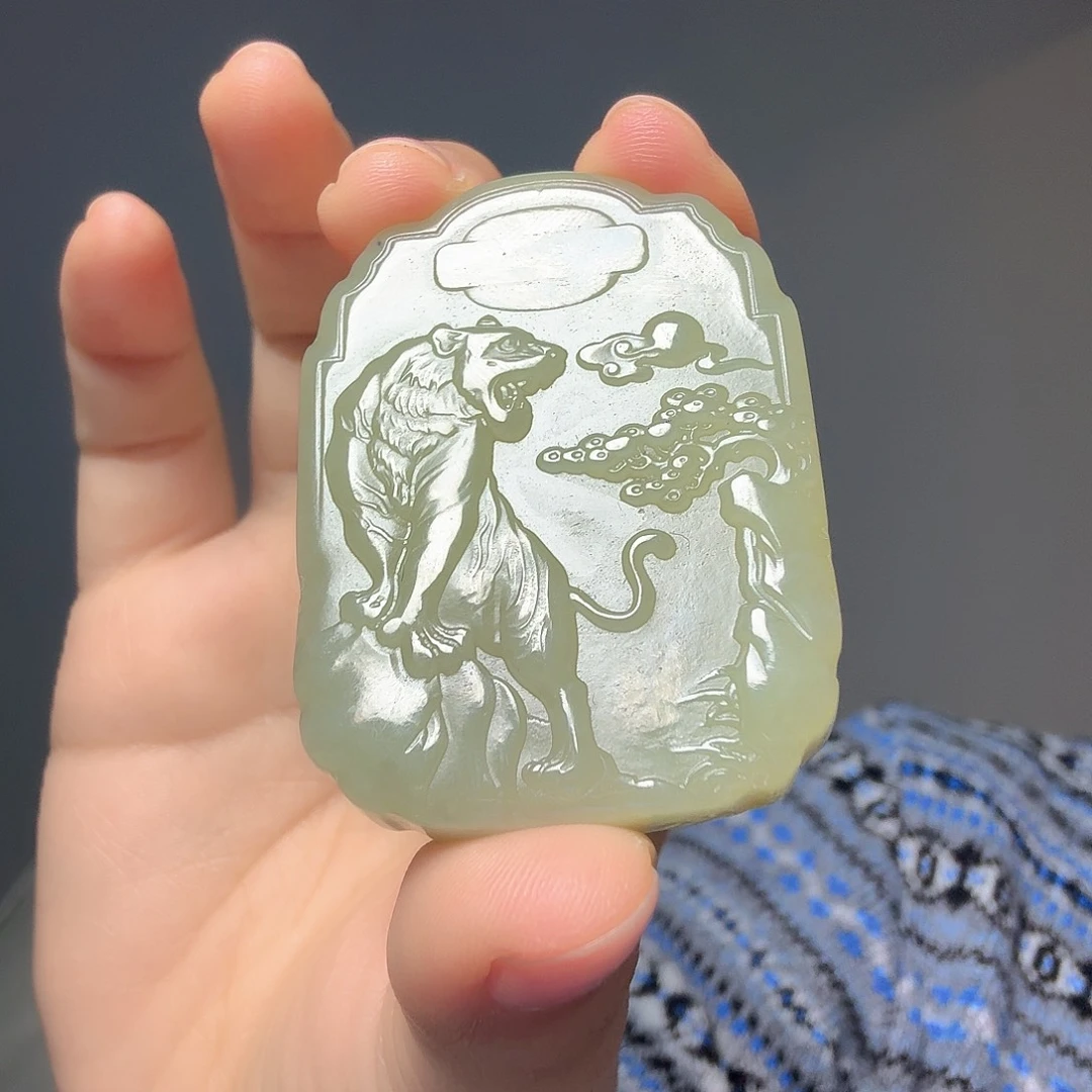 和田玉（糖玉）未镶嵌颈饰