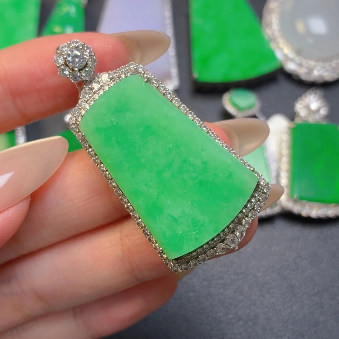 翡翠银S925镶嵌颈饰