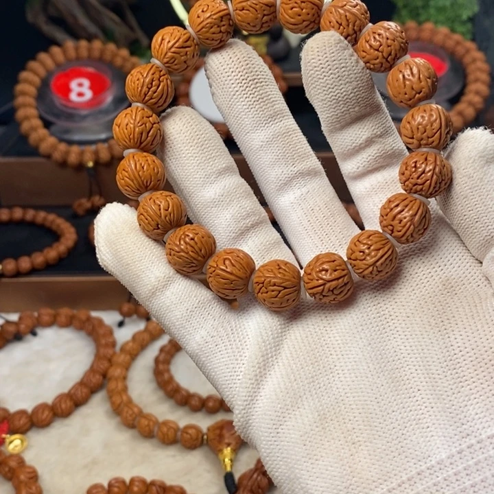 桃核吊坠秦岭龙纹