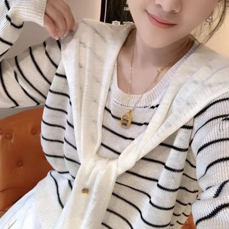 秋季时尚撞色百搭披肩上衣针织衫新款打底薄款夏季圆领条纹长袖
