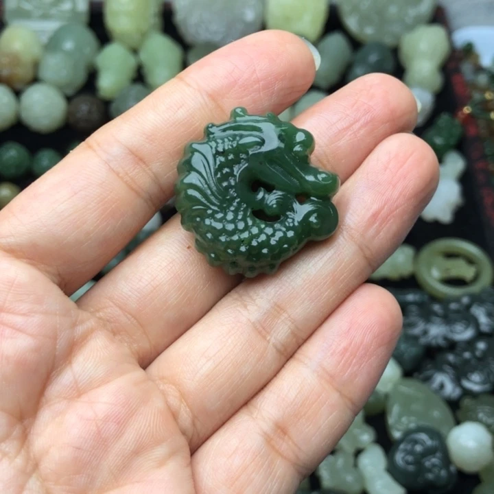 【闪购商品】和田玉未镶嵌颈饰
