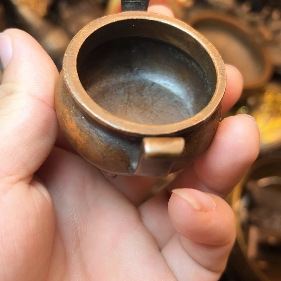 精美铜器工艺品等