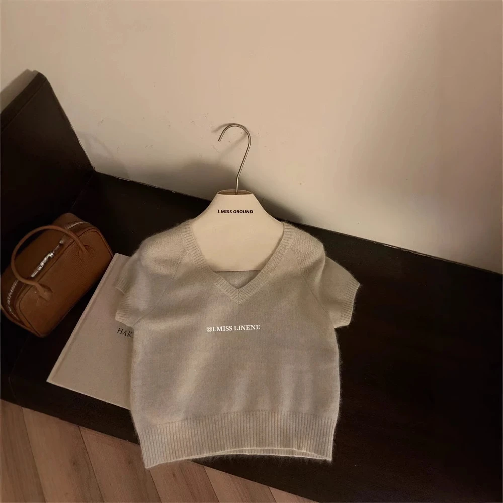 ZZS5061 喜欢高货拿 IMISS2025春亲肤v领显瘦针织衫女 44