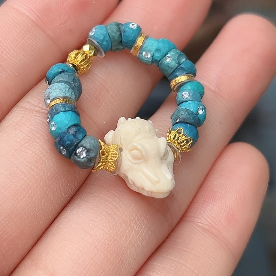 绿松石珠宝奇石18K金镶嵌