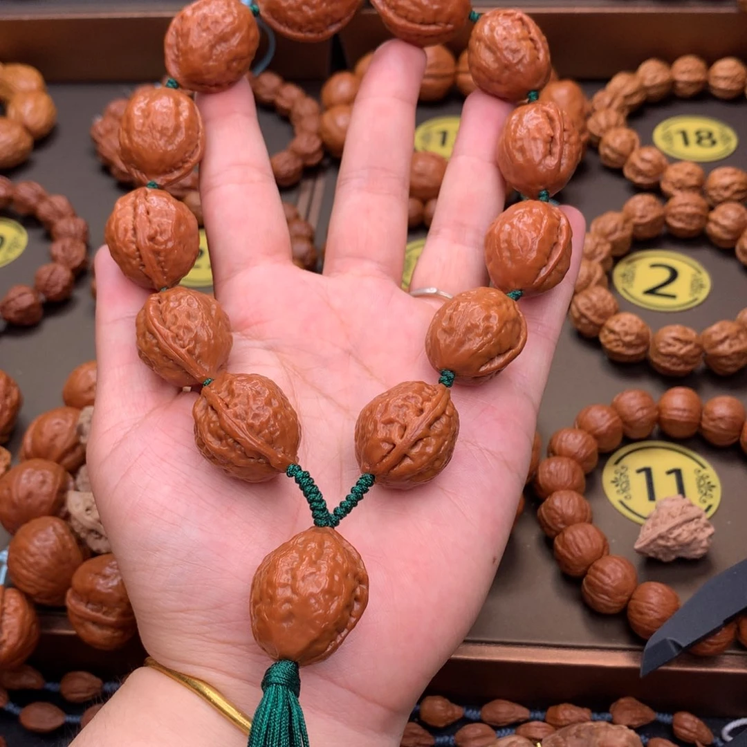 文玩核桃手串22尺寸