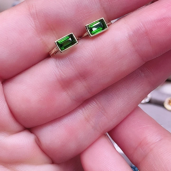 透辉石耳饰银S925镶嵌