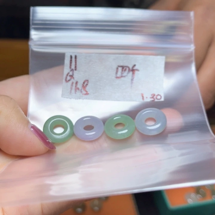 定制翡翠未镶嵌不