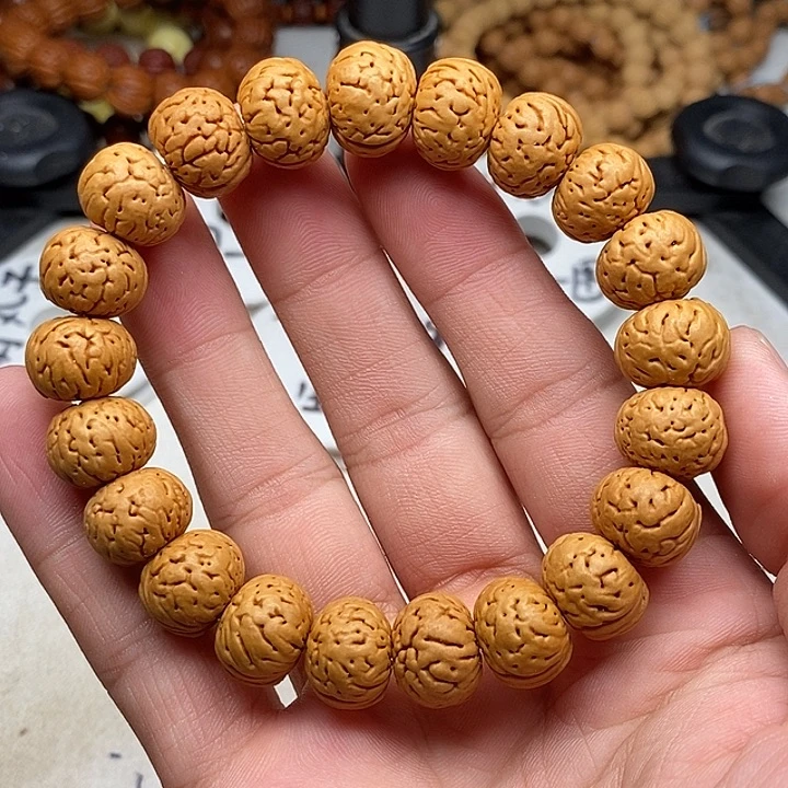 文玩核桃手串树王纽扣桃核
