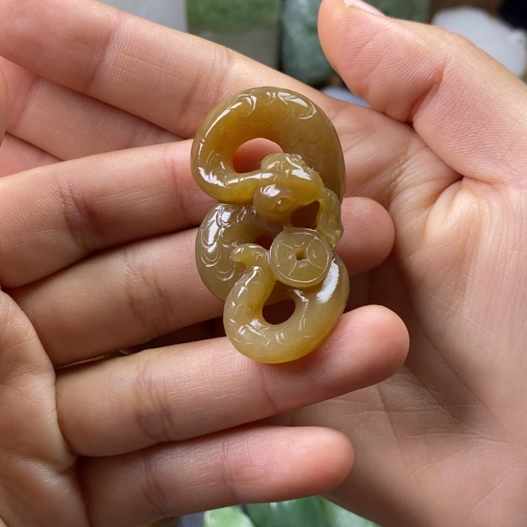 颈饰未镶嵌和田玉