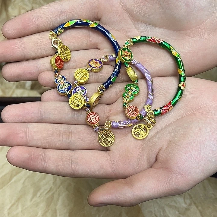 大叶紫檀（黑酸枝木类）聚****晶