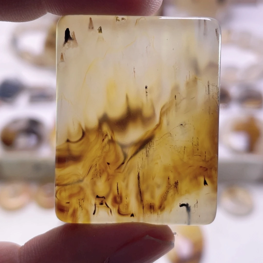 玛瑙/玉髓未镶嵌珠宝奇石