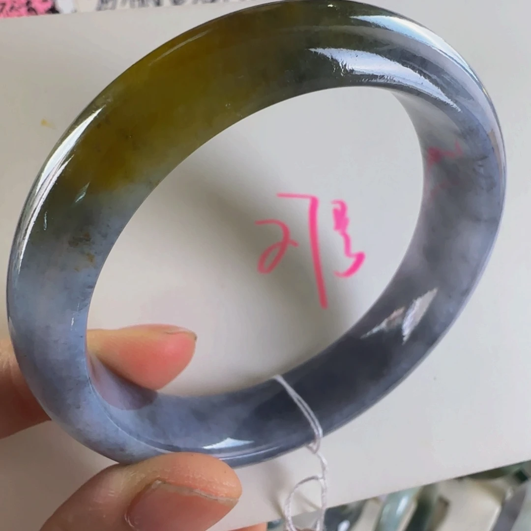翡翠手镯未镶嵌老坑56