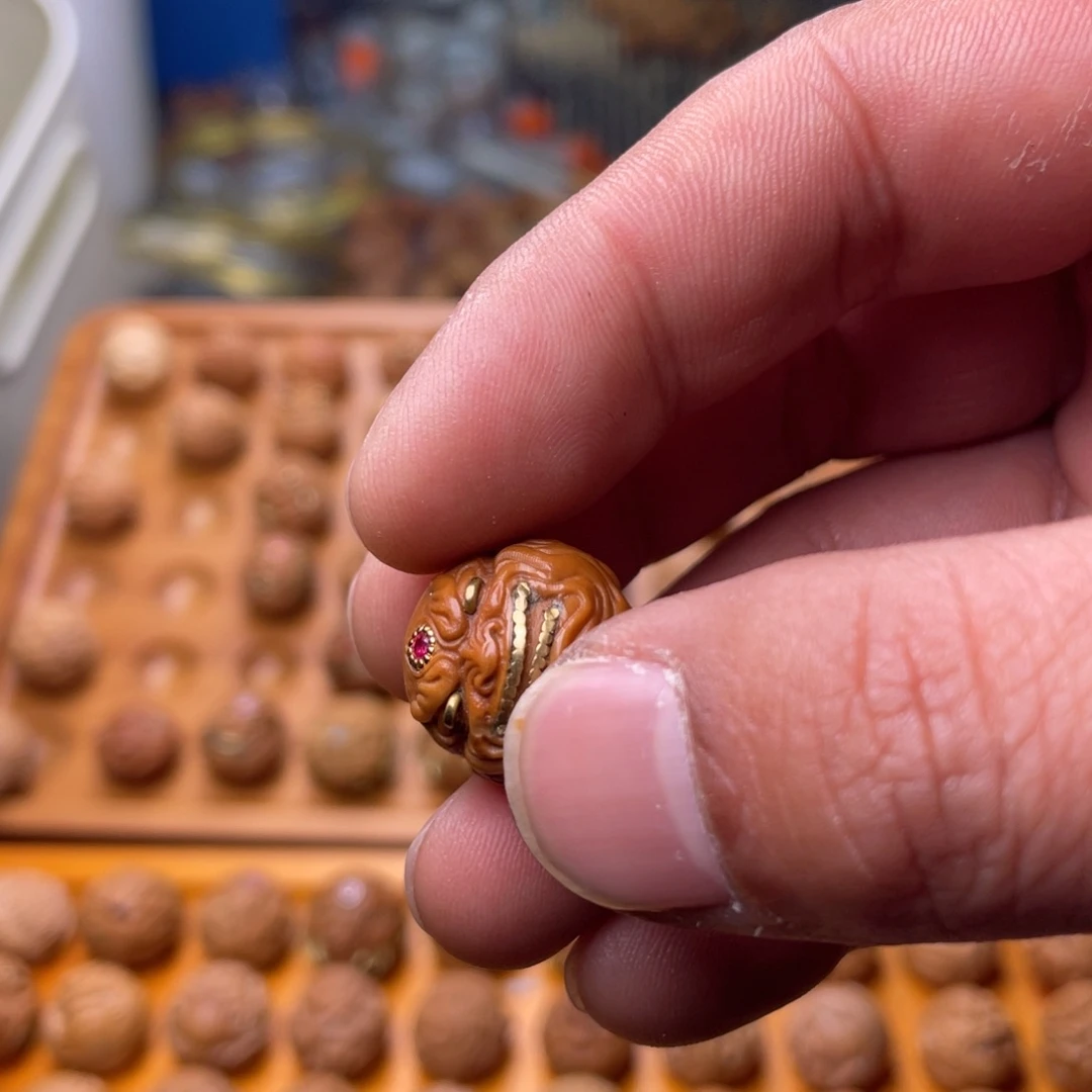 掌***声猴头核桃吊坠猴头核桃抓财恶僧