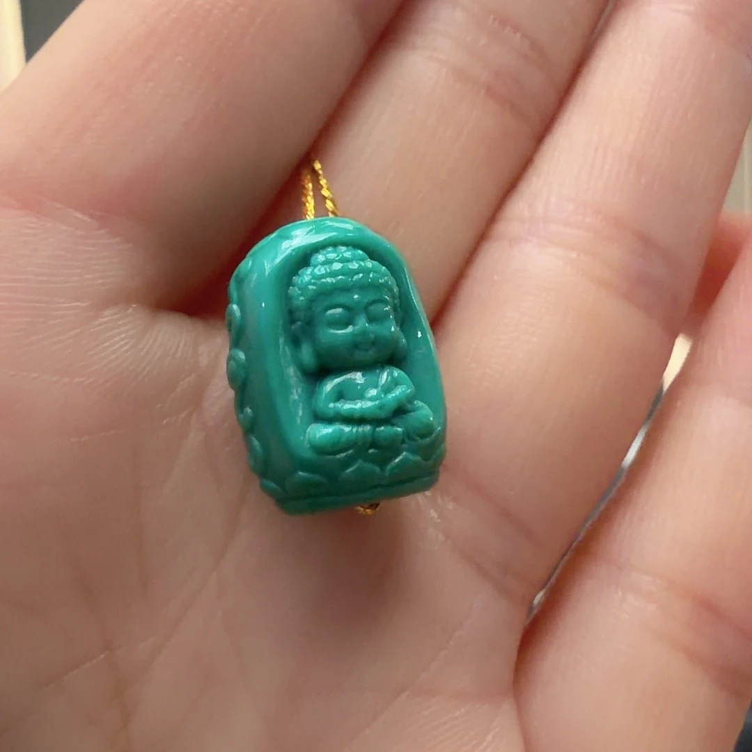 绿松石未镶嵌颈饰