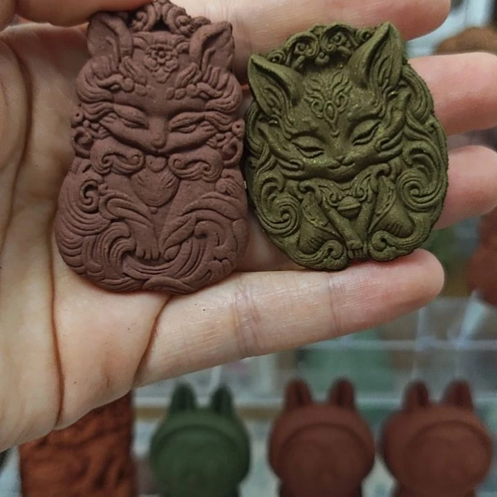 泥塑微瑕福利香牌两个