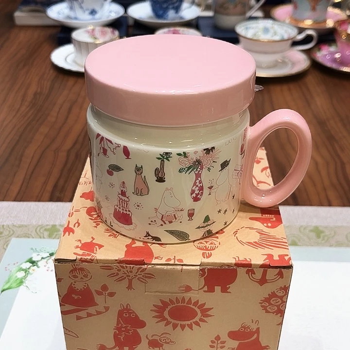 瓷片茶杯茶杯茶壶茶杯茶壶茶杯茶壶