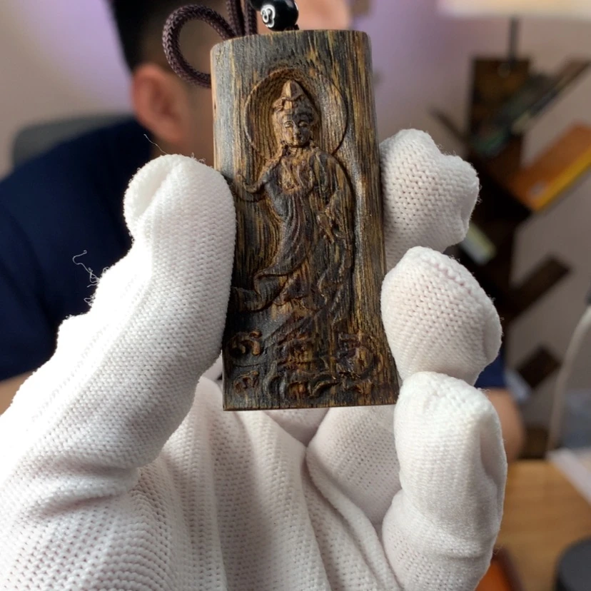 【闪购商品】吊坠沉香?****Z观音高结油