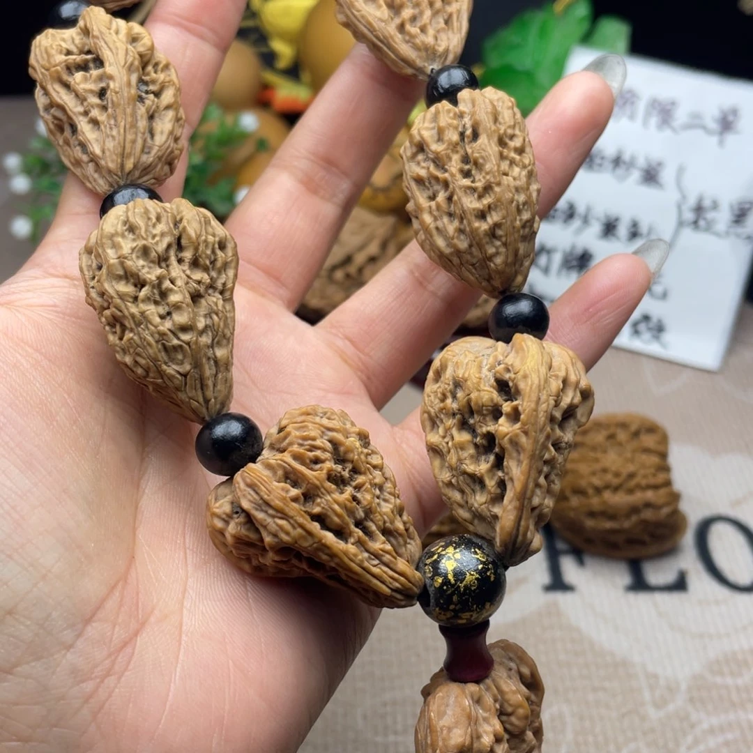 坐***京文玩核桃吊坠涿鹿南疆