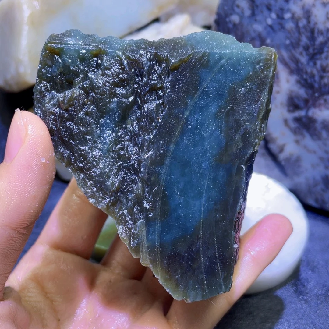 和田玉未镶嵌珠宝半成品