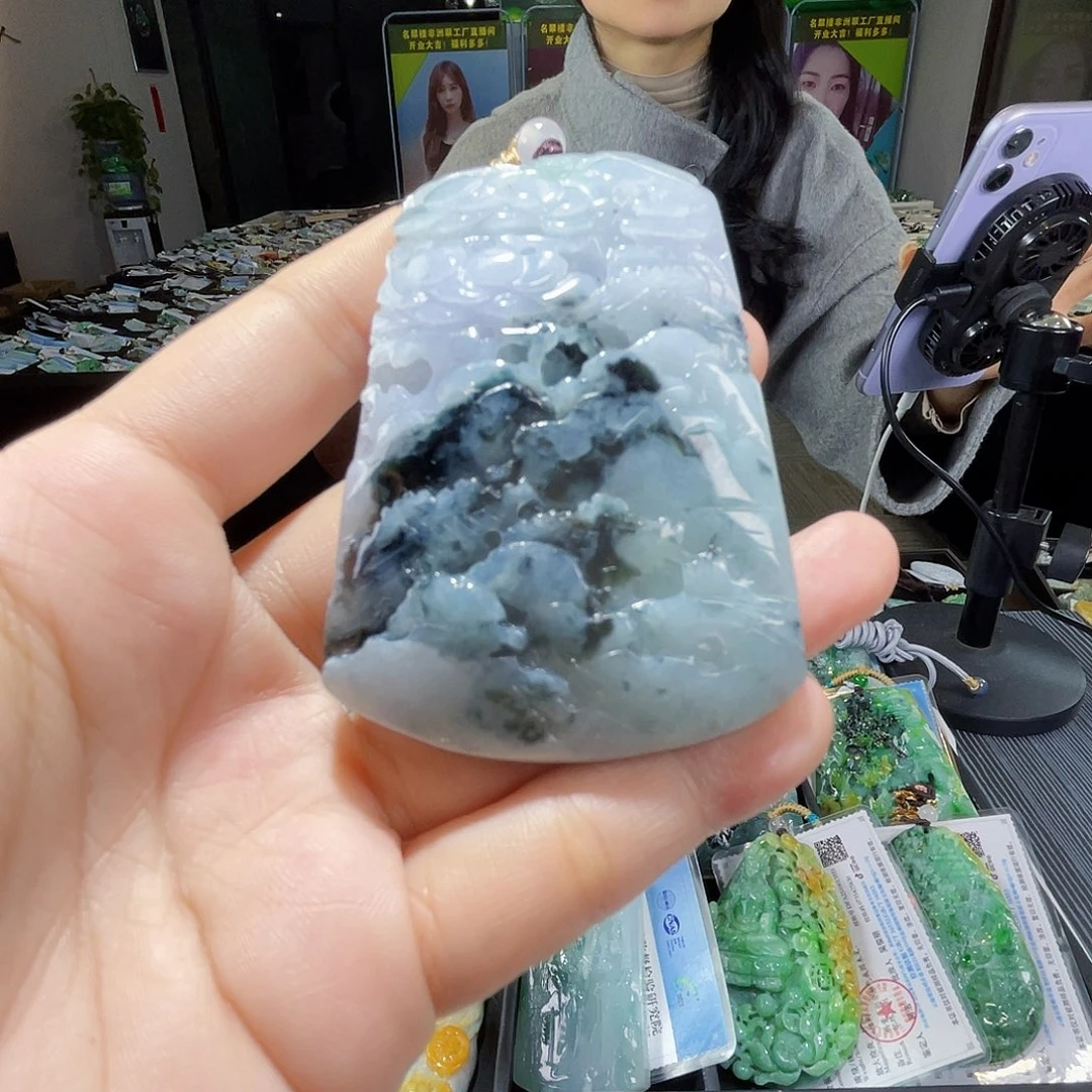 颈饰未镶嵌翡翠一