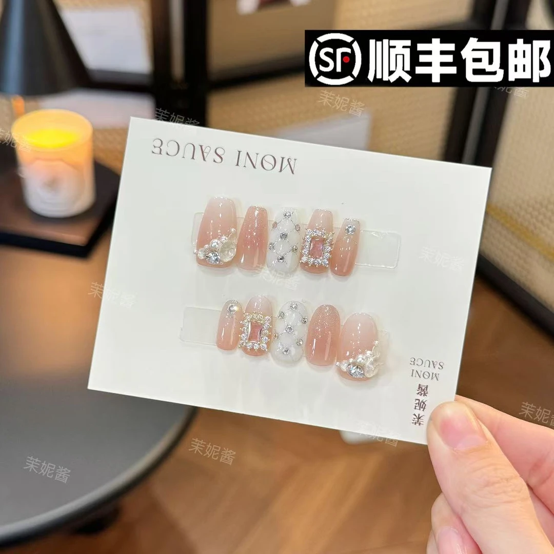 【薇薇安·高定施华洛】moni sauce茉妮酱设计穿戴甲气质流行经典ins