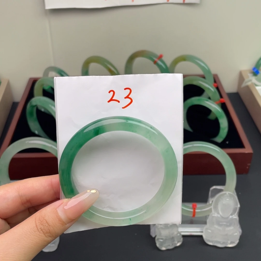 石英质玉（非洲翠）未镶嵌手镯23-56.57