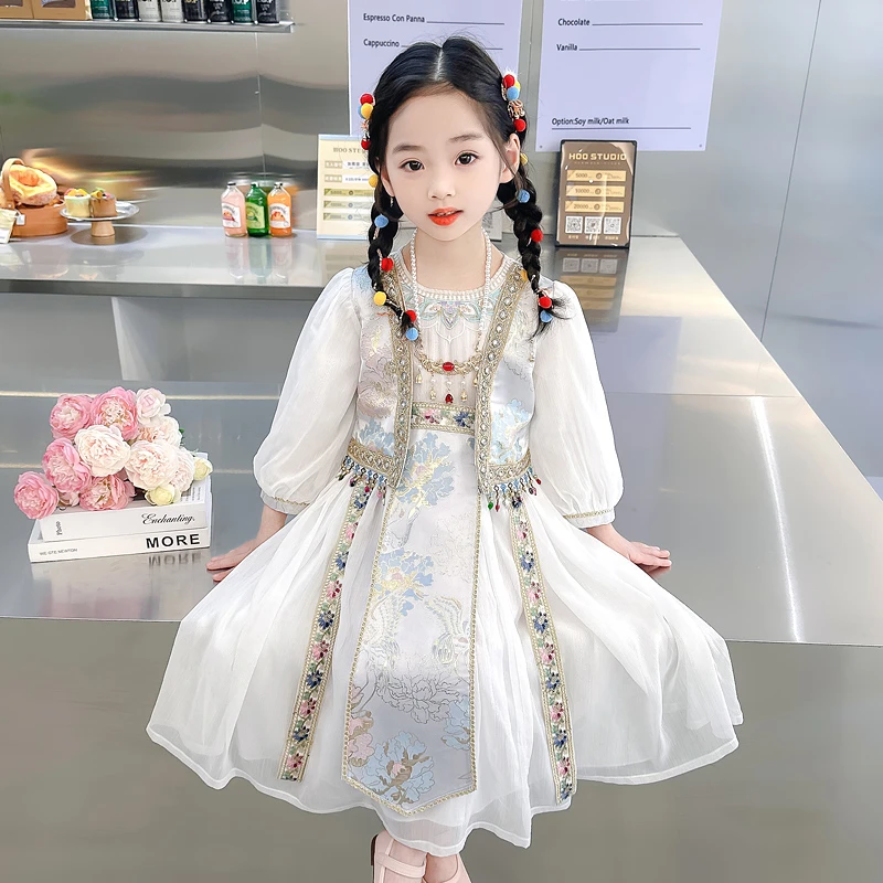 女宝宝西域民族风连衣裙夏装2025新款洋气古风裙子女孩夏季公主裙