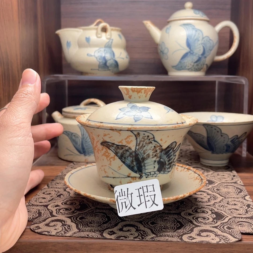 釉下手绘茶具微瑕