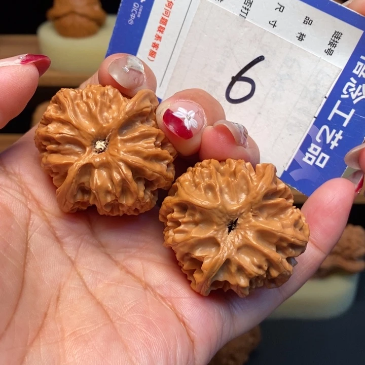 文玩核桃吊坠39全品苹果园